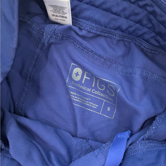 Figs Blue Scrub Set - Picture 5 of 5